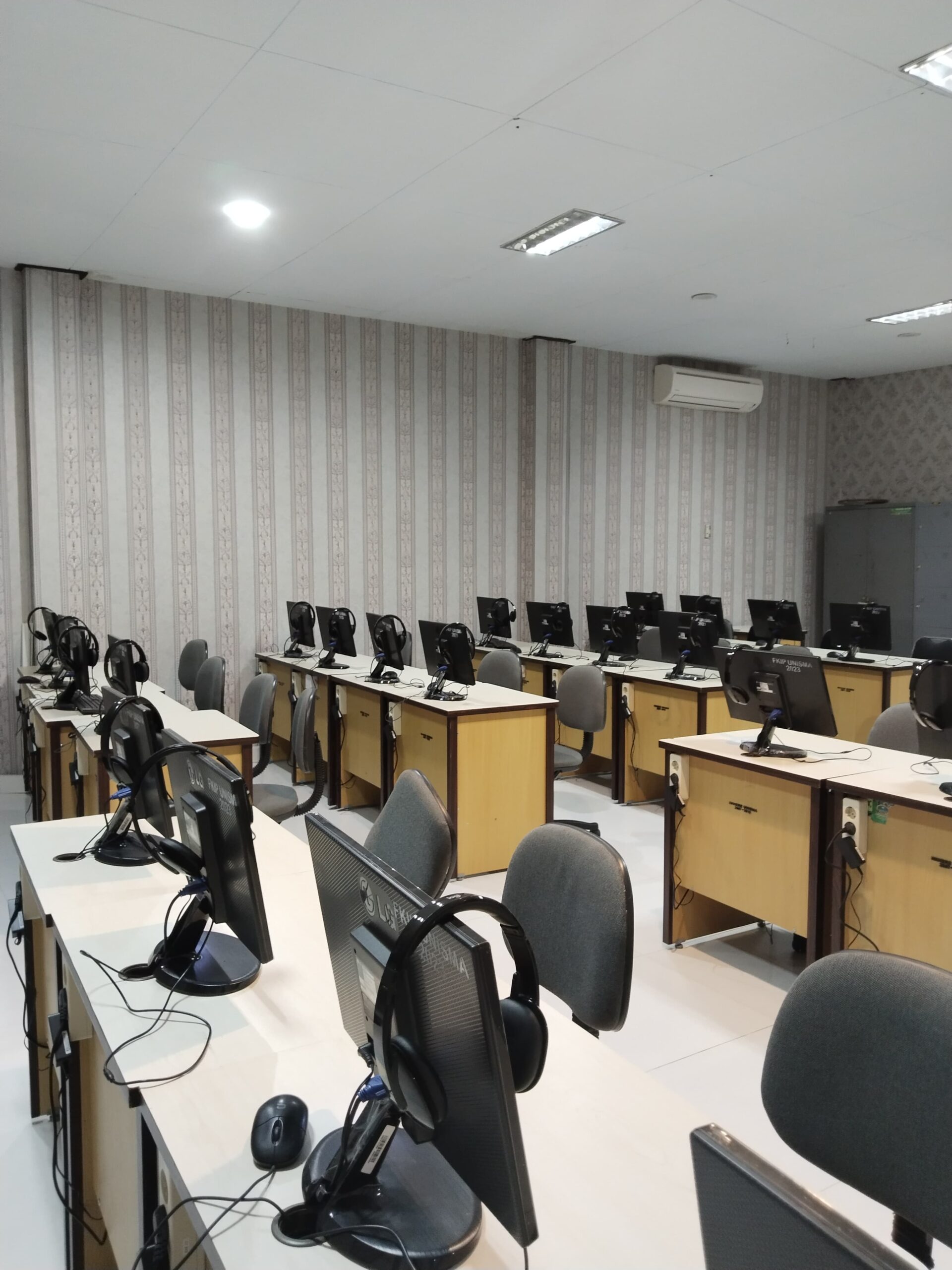 Laboratorium Bahasa